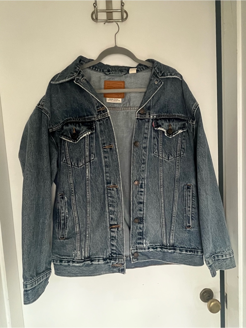 Levi's Oversized Trucker Jean Jacket
